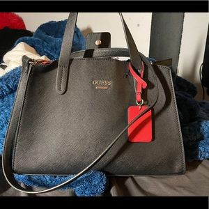 Black guess purse